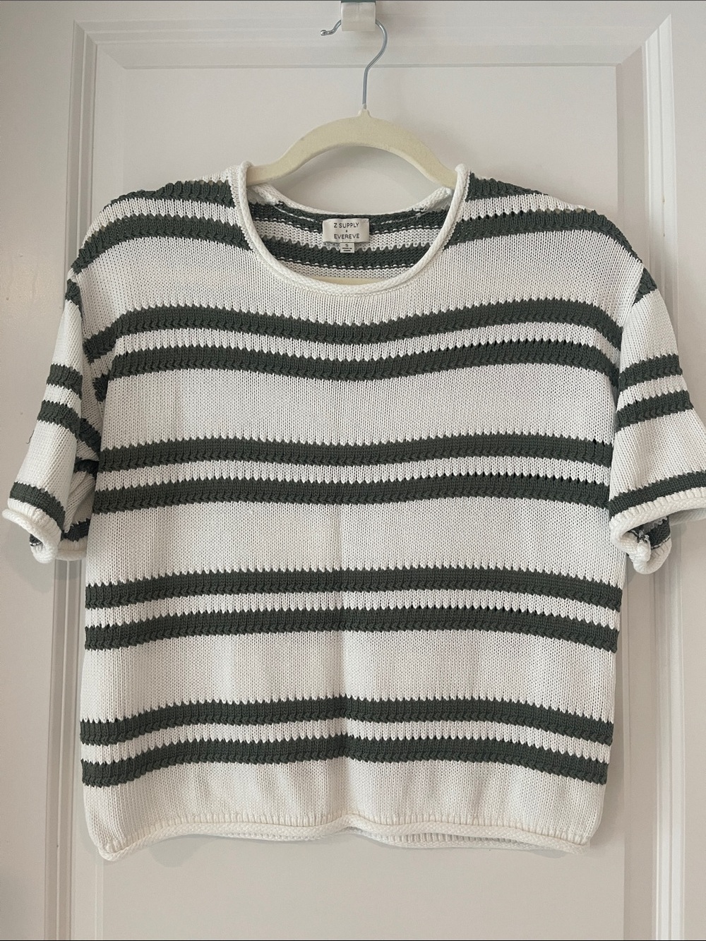 Z Supply + Evereve Striped Short-Sleeve Knit Sweater - White & Dark Green